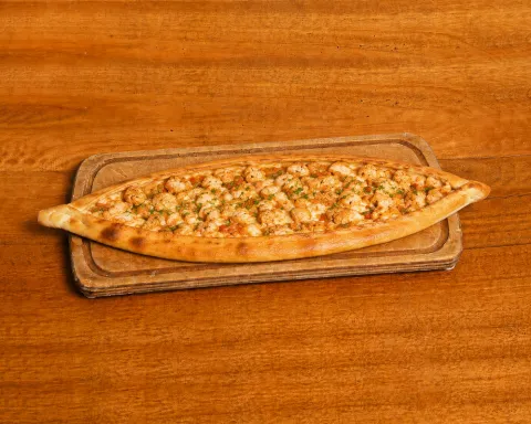 Tavuklu Pide (poulet)