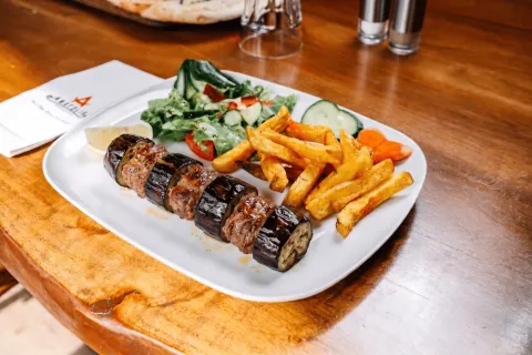 Patlıcan Kebabı (aubergine & viande hachée)