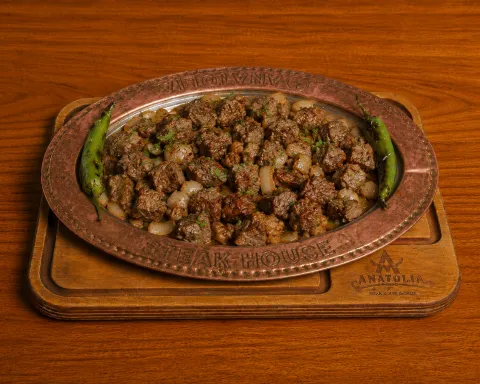 Sac Kavurma (agneau sauté)